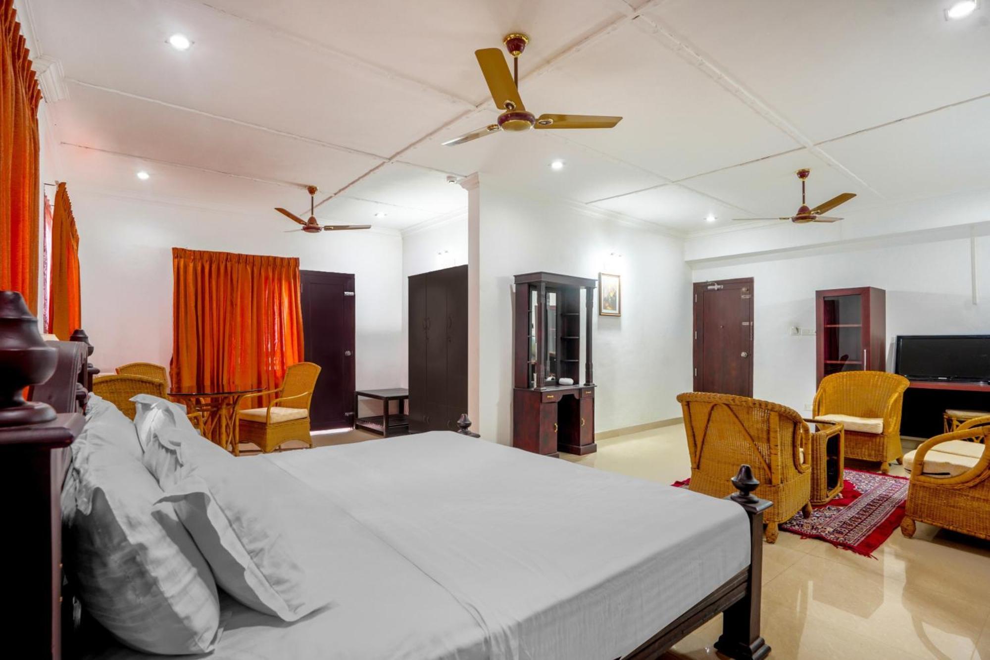 Palette Resorts- Tapovan Green County Thattakad Exterior photo