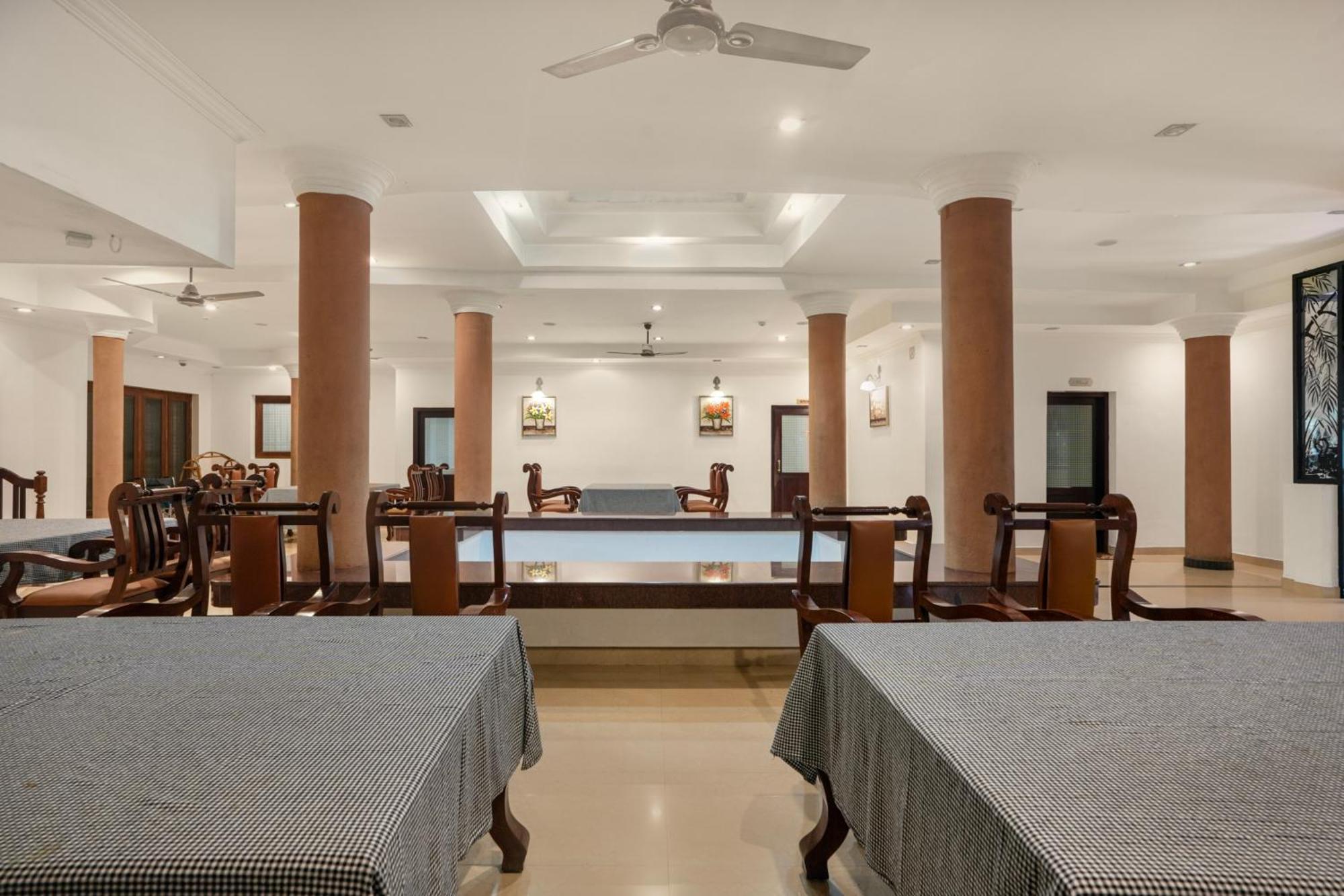 Palette Resorts- Tapovan Green County Thattakad Exterior photo