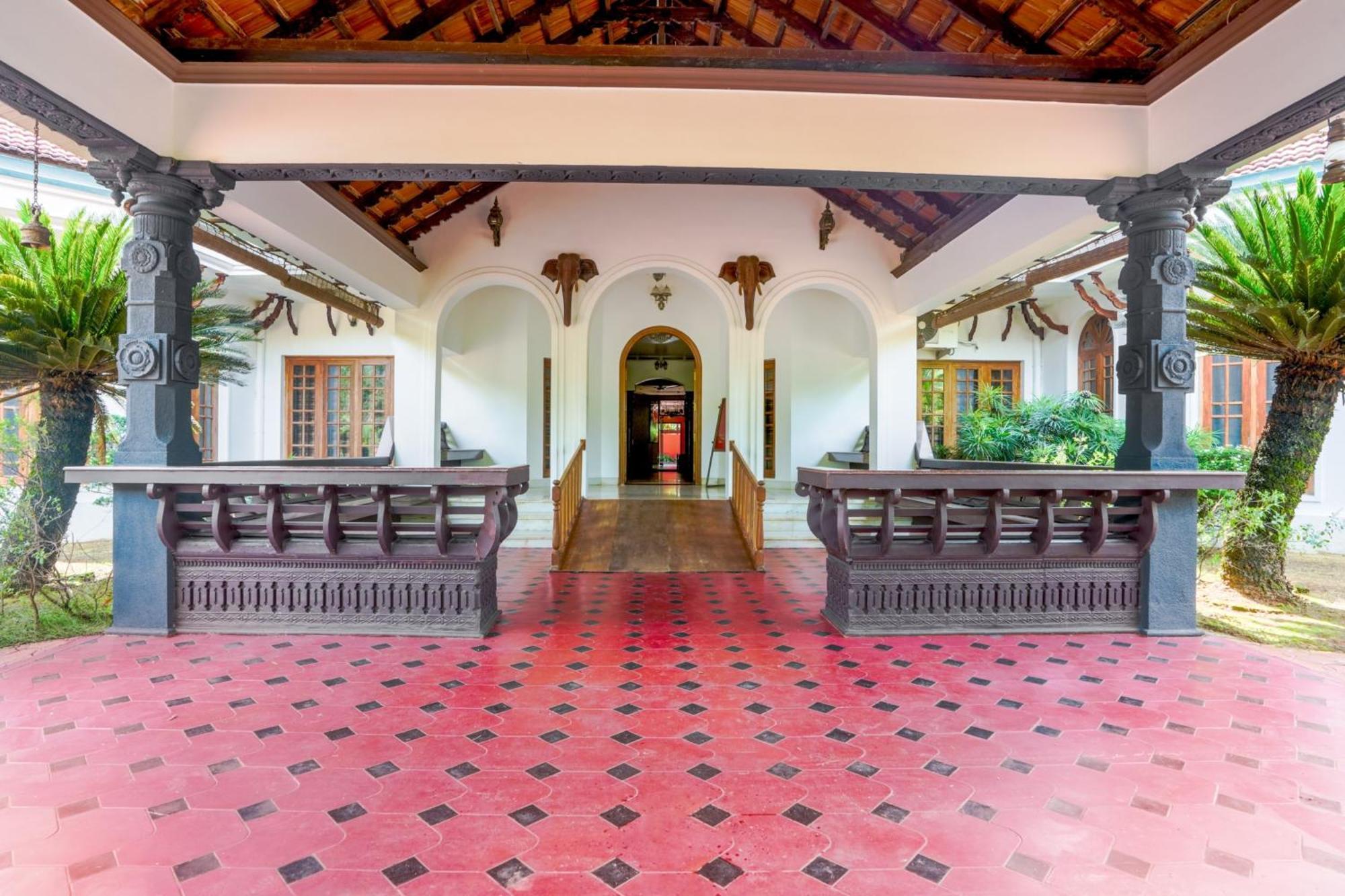 Palette Resorts- Tapovan Green County Thattakad Exterior photo