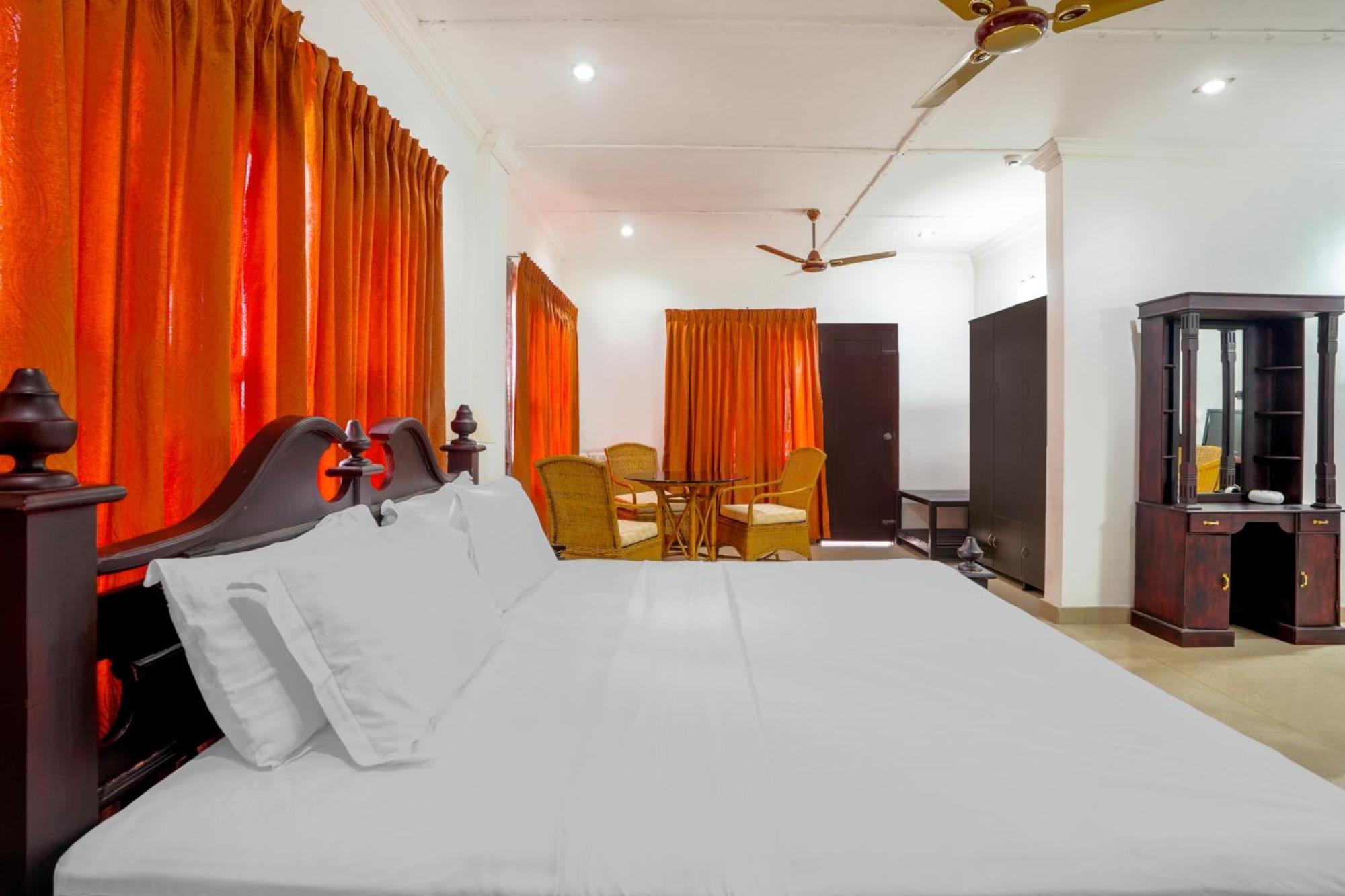 Palette Resorts- Tapovan Green County Thattakad Exterior photo